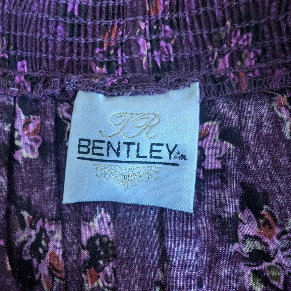 Vtg 90s 2 Pc Set Shorts Purple Floral‎ Rayon Button Up Short Sleeve Top Artsy MD
